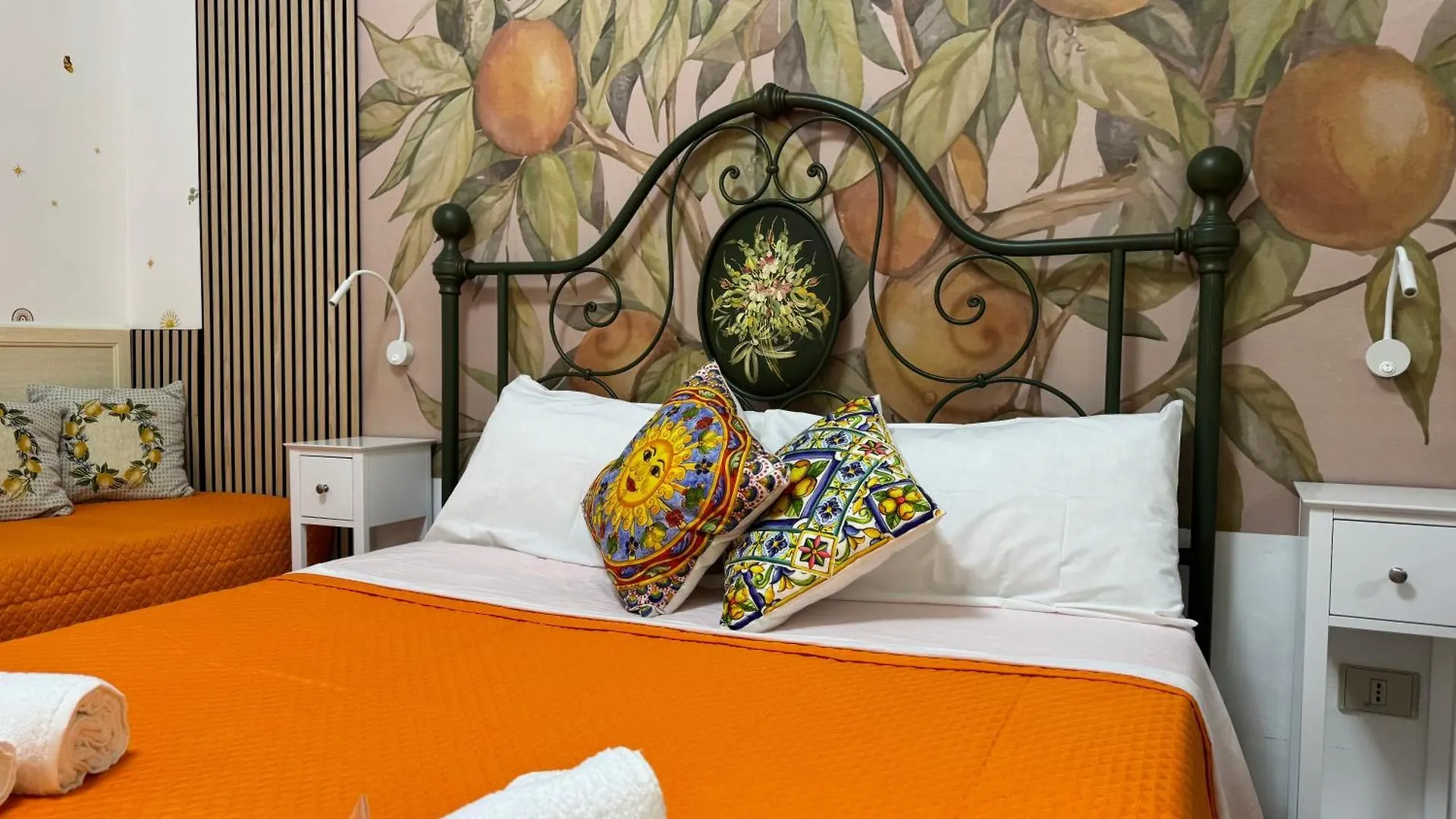 Orange Lemon Garden Palermo Apartment Italy